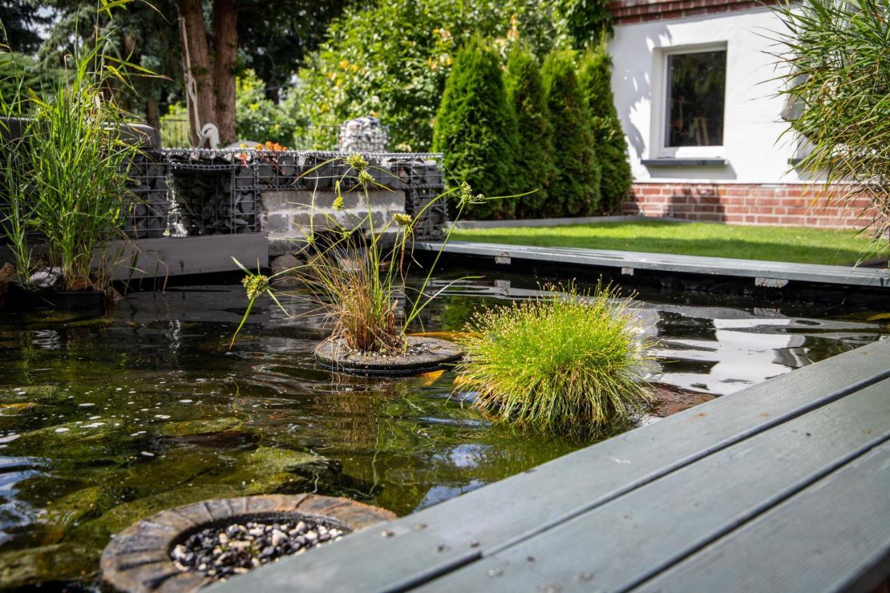 Unterschlupf Radeberg mit Garten&Whirlpool Exterior foto
